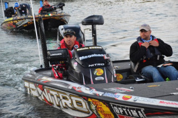 B5F3A2D3-E077-4280-AC17-EBBE4393AAF0