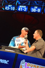 B6E09E3A-8C64-4531-9E83-B088DF325FBD