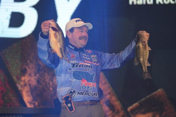 B7202223-5643-46FB-88F1-D178B56114EB