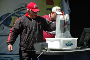 B8149772-BA28-4383-AB10-EBF899936CA2