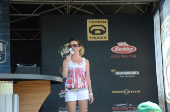 B87E40D9-CD87-44C5-9DB9-1F95F5F91E4A