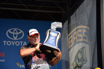 B8838033-61B9-41B3-91C2-A91D66E53774