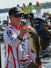 B8E026EC-F407-4C6D-8BD2-8B819D4759CA