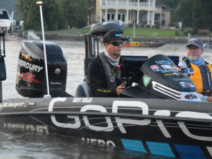 B8EA0E44-BF00-4465-840A-068EBAD879CD