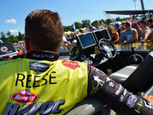 B927E220-118A-4921-82A0-DA32EB1C7DF0