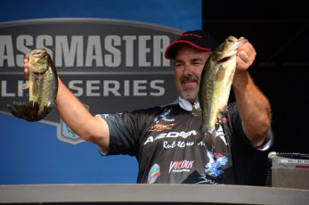 B9977675-F40F-41E9-90E1-DED27D5245E3