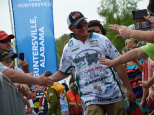 BA8798ED-EAEF-4AF4-8FEA-C38E3C9A5FF8