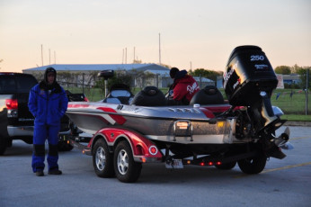 BB6D70D4-63CC-477B-9A25-819D8C818806