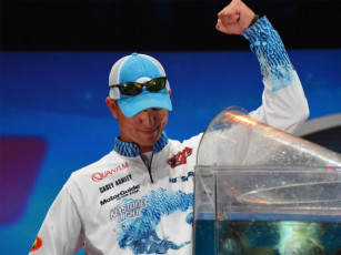 BC16189E-3616-4F36-942C-56725AEA1412