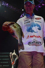 BC5FCC7F-5057-4166-AADC-5E0D289FBC03