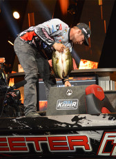 BC80B641-9EB5-4BDC-A474-188FAA93BF7D