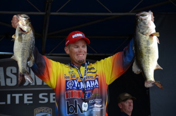 BC8E60B4-235F-42F0-A49D-7AFDFBA7D2A5