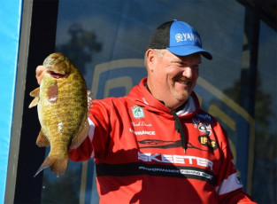 BCA50A0D-AE97-43D5-A9C1-7E4A6D443DF5