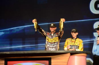 BCCCEA9D-E8D3-41A6-BD01-748121FC434B