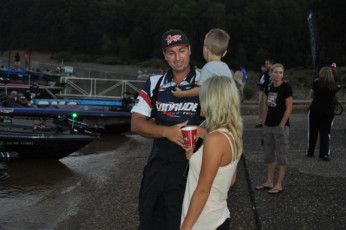 BCD239AC-0356-42B0-A20B-1B22157E3025