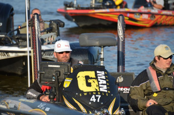 BCDBE5CE-6884-4073-99EE-CFCD841BD680