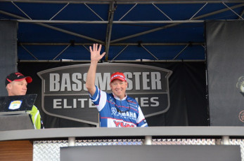 BCE5CB43-7CBB-4CC1-9E8D-7675A2C1B2A2