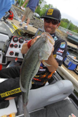 BE4619A5-FCFD-48E1-BFE7-A5E7A98D4673