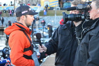 BF61D54E-DAF5-40CC-B98F-47FAAE03F543