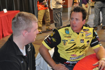 C05C4E2E-5253-4FDC-B8F7-5B7F63D76D7B