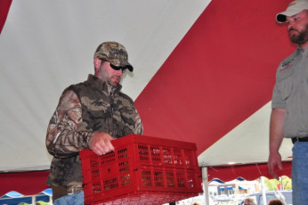 C1F0C7E9-E546-421B-A45E-CF97B8174994