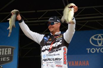 C4D004D1-7D79-4F0F-9704-371D206FAF89