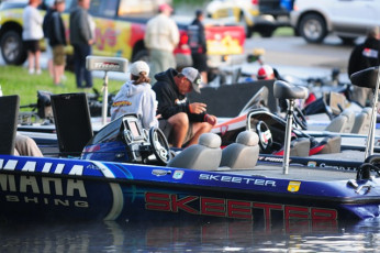 C53A1D3C-F59A-4F05-B856-C6ED0DFC1B2C