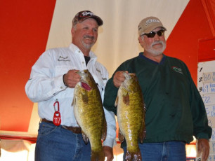 C574A818-0B89-4A51-9ACD-E80E1A206EDB