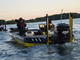 C5897D37-69CE-4339-B736-1A565F9F5FA5