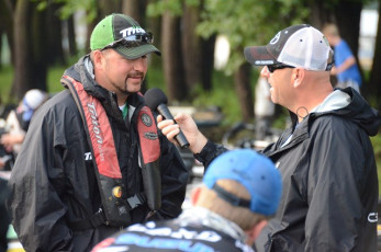 C5A499C2-2E5E-4598-9C79-048910CC6408