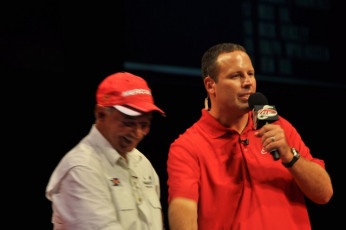 C5C503D8-546F-4F65-8A0D-FB78BE8B6F17