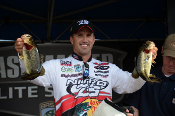 C5CA78CD-12B6-4412-8C14-D4CF6CB0CD85