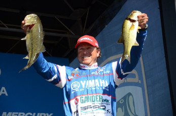 C5DACE3B-3EFD-4186-9602-4AFFFB0A4F70