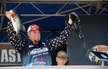 C6BB1150-0F9A-4FFD-B89C-FDF9231674C0