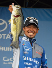 C6CF5532-EF53-43D2-B601-5BE232848E83