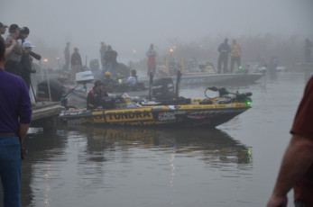 C724B6EF-173B-4DC7-A344-4421D915B3F0