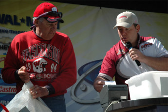 C746CB16-15FB-46B0-A07C-A8254B9C1EED