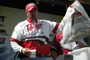 C7D67A6A-4917-4C07-A158-DBDB86FAEFD0