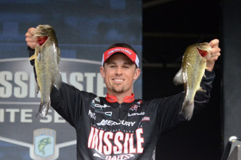 C81A95AC-1487-46E0-9822-81AA1DA36C7A