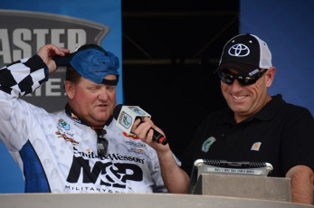 C873EE87-9E03-4C57-828E-F1DBF86373CA