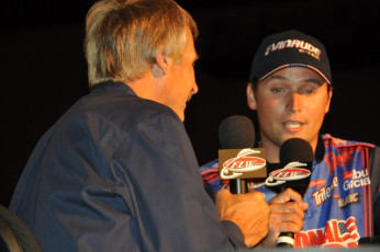 C8AAE03F-F686-410E-B114-832CCC9CBDA1