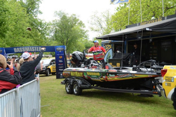 C94DC4D1-7209-457C-B5CB-075F29B295B3