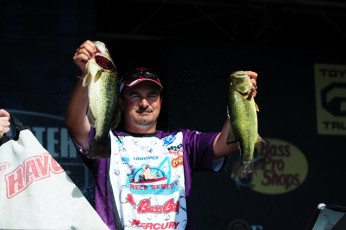 C9CF8628-3888-4C10-9EDD-87317765718D