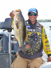 C9E2646A-08BE-4A9F-8A48-6AC7C1331888