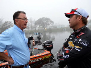 CA6B9F27-F8FE-49A3-935A-E2C7A1B2F3AB