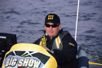 CA8465E3-2B68-4850-A2E5-4CF326B7F097