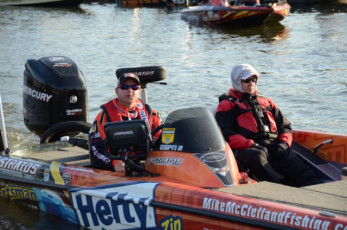 CADFBE24-1D3B-4C2A-8231-8F59569BF8E3