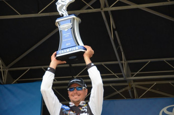 CB00F4D5-F350-4D88-ADA1-AD71B18735F9