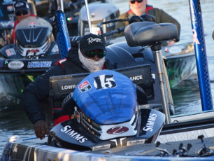 CB161B15-75EF-461F-9195-57C3FF309119