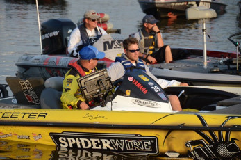 CB2E6280-ED1B-4246-959A-DDB411FEE250